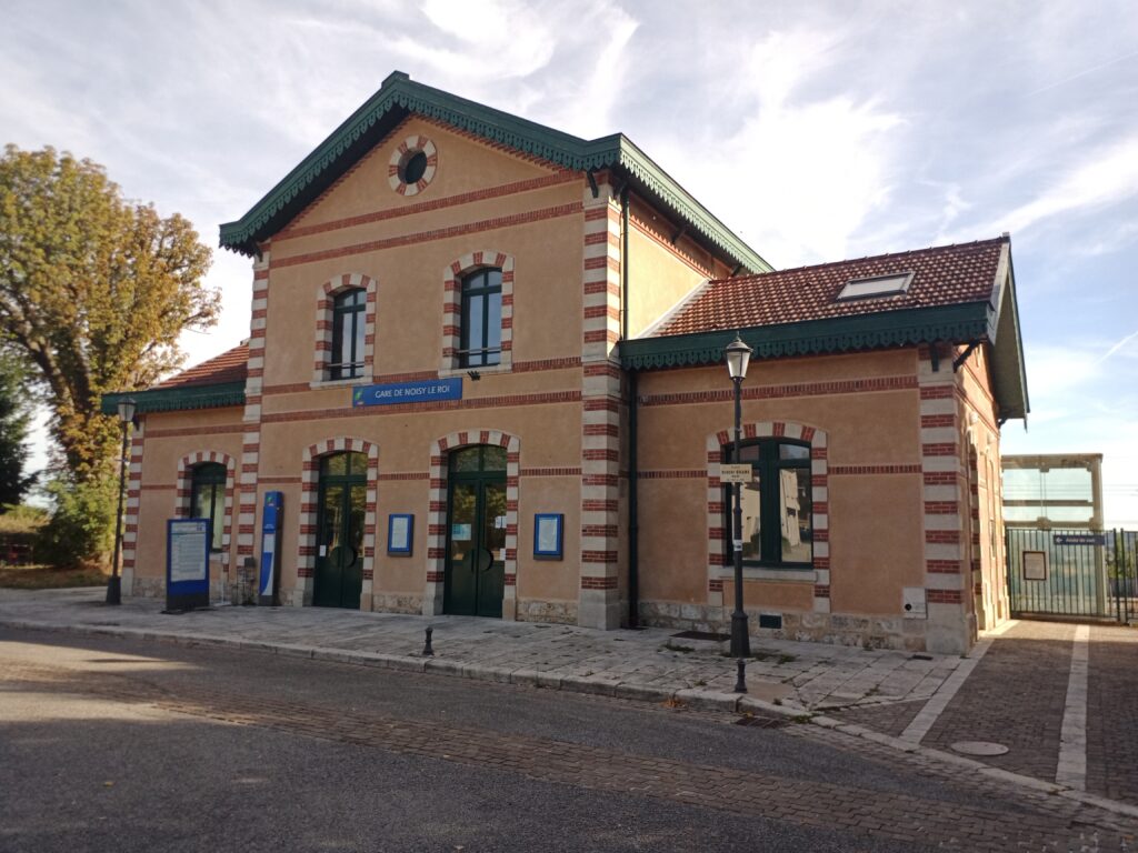 gare de Noisy le Roi
